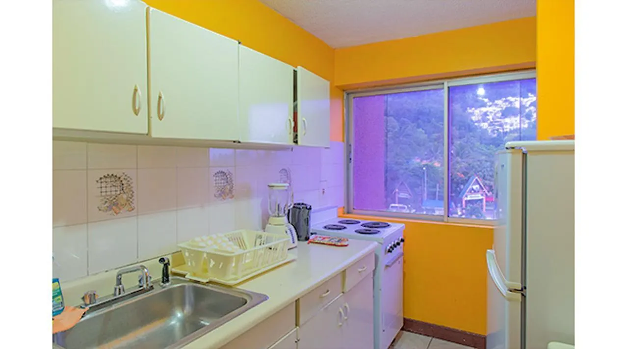 Sundreamer Suite @ Turtle Towers Ocho Rios 0*,