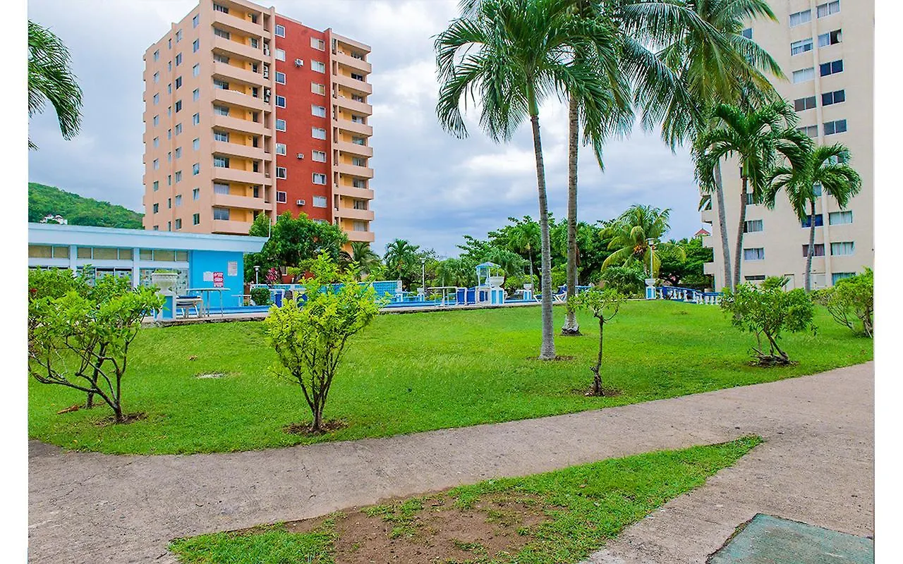 Apartament Sundreamer Suite @ Turtle Towers Ocho Rios Jamajka