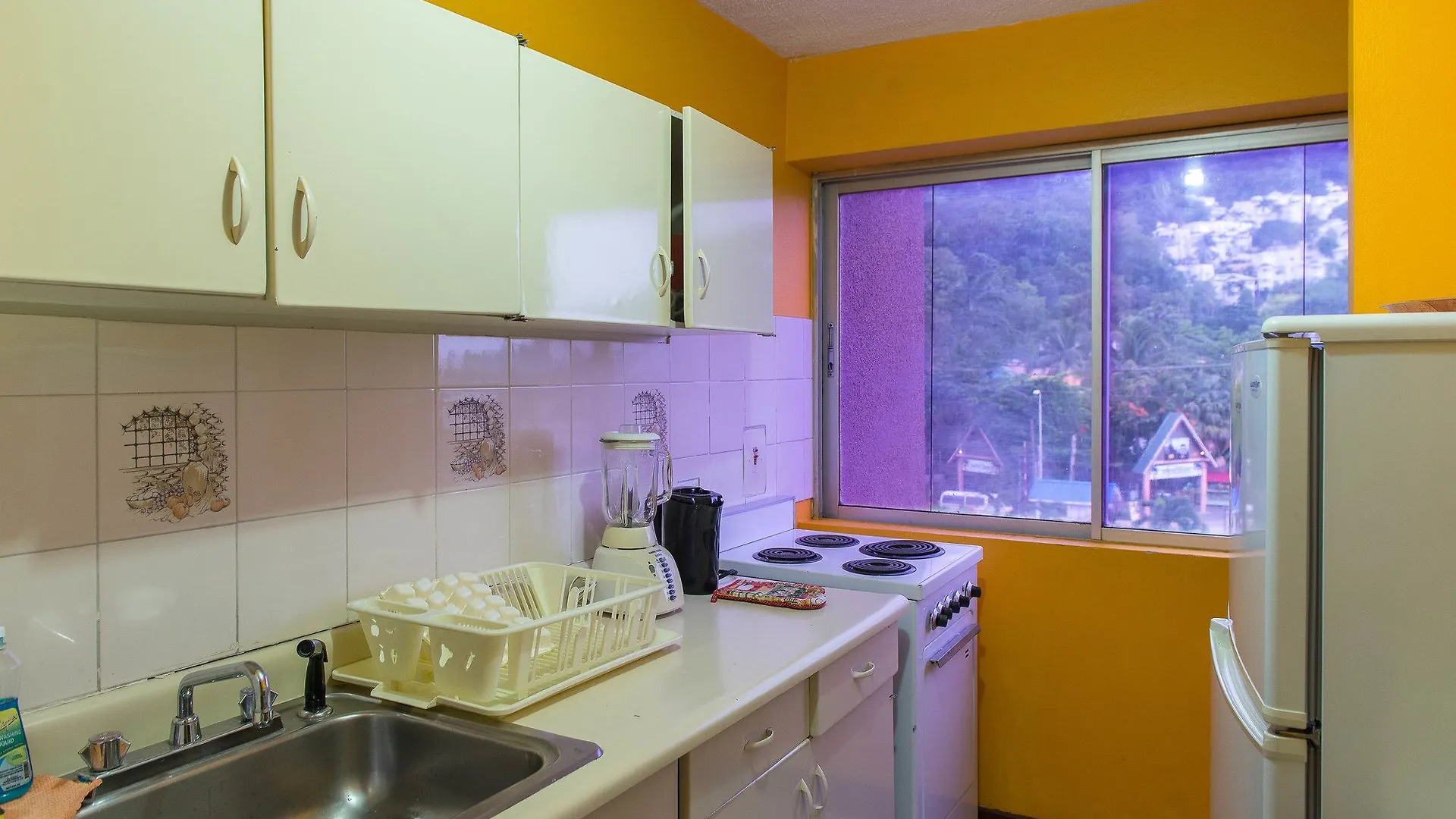 Sundreamer Suite @ Turtle Towers Ocho Rios Apartament